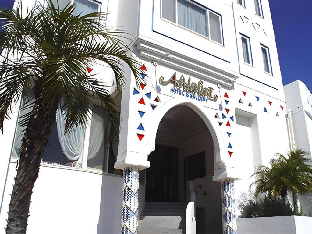 Arabian Art Hotel & Gallery Onjuku Exterior photo